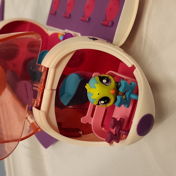 Littlest Pet Shop plane - Picture 5 of 6